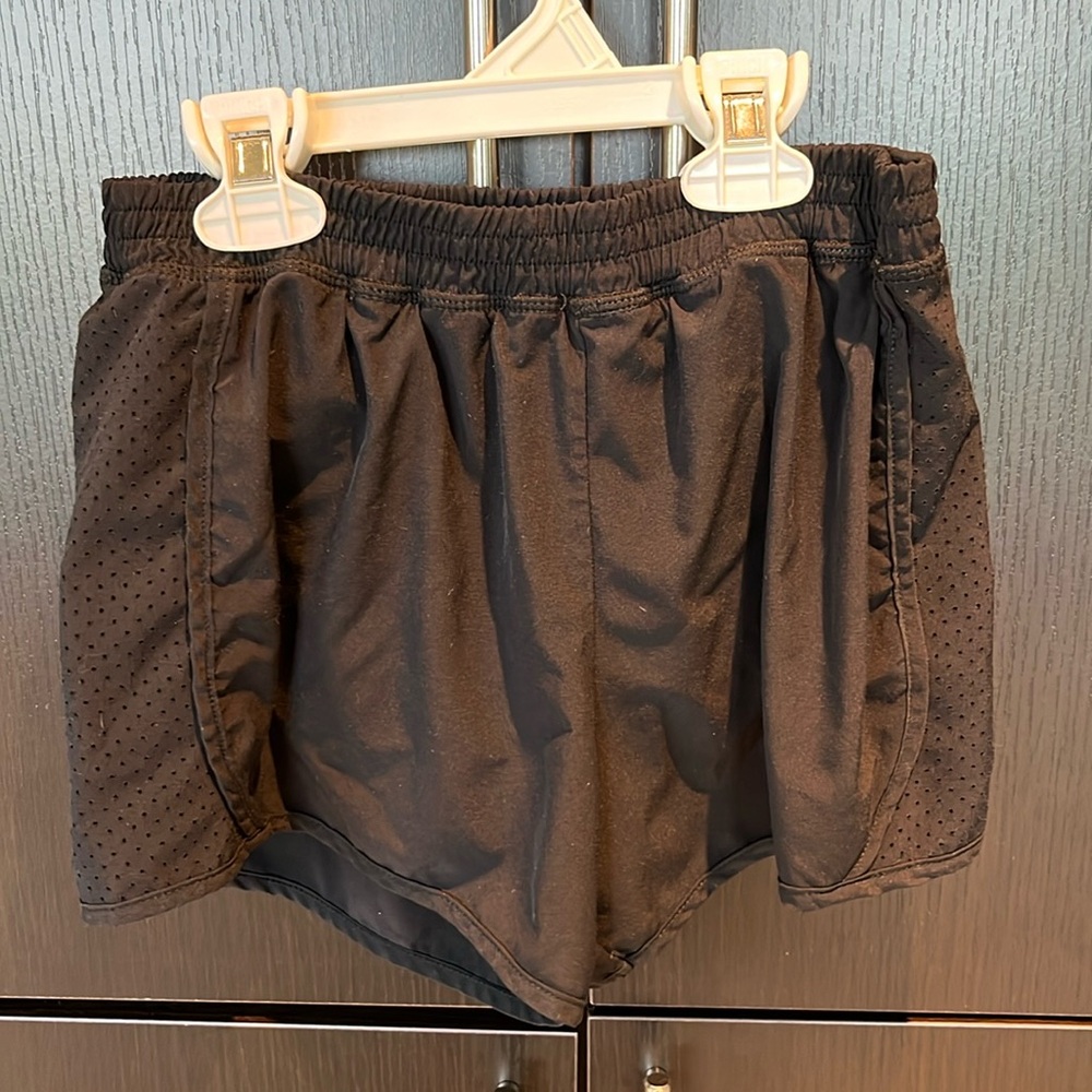 Zella Kids Black Active Shorts